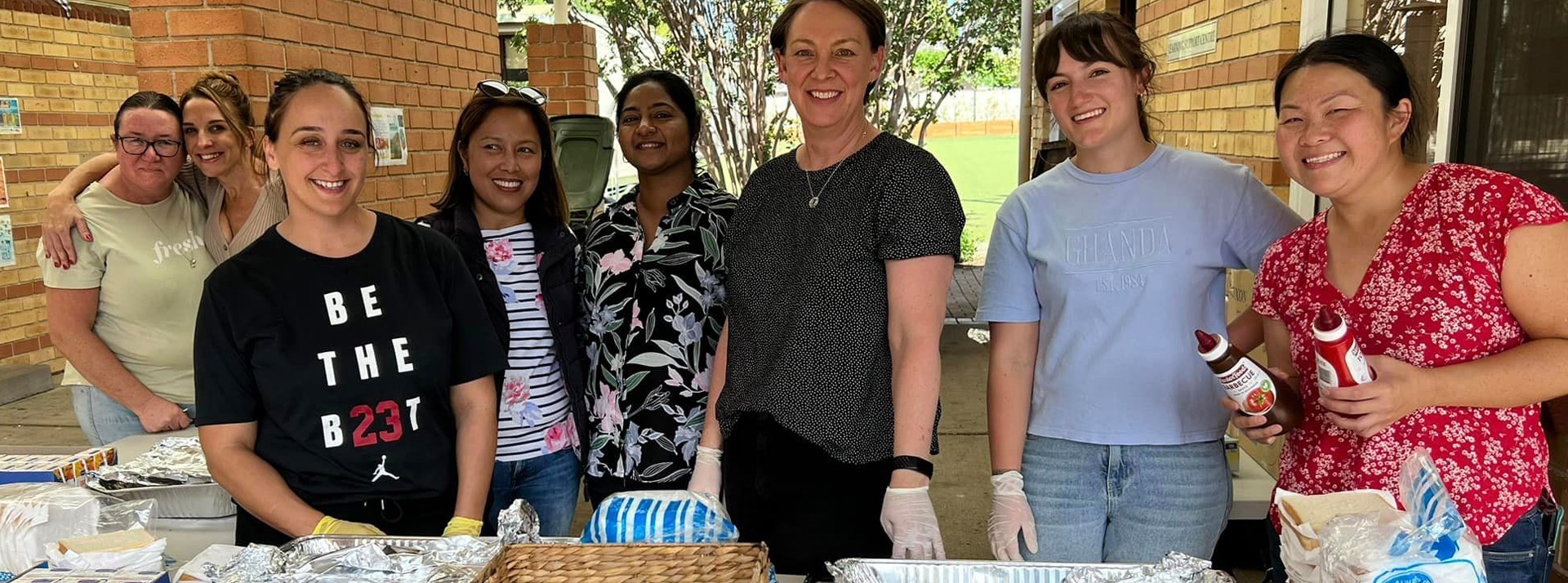 St Anthony's Catholic Primary School Girraween parents at fundraiser