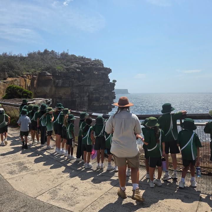 735880395004465_1301424658450033-1